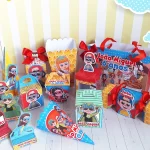 Centro de Mesa do Luccas Neto Studio