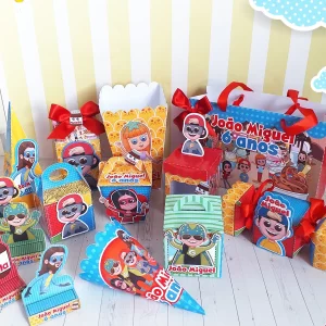 Centro de Mesa do Luccas Neto Studio