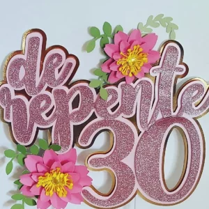 Bolo de Aniversario de Repente 30 Studio