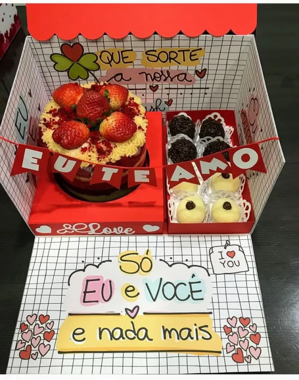 Caixa Cenário Dia dos Namorados