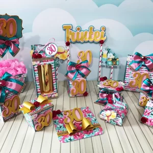 Decoração Trintei Feminino Studio e Pdf