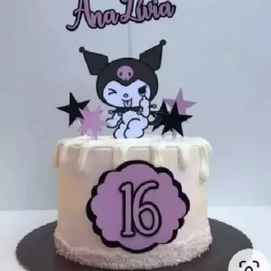 Topo de bolo Kuromi para imprimir, ideal para festa de aniversário infantil e decoração temática divertida.