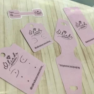 Arquivo digital Studio e PDF de tag para bijuterias, ideal para impressão e personalização.
