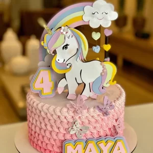 Topo de bolo de aniversário Unicórnio em Studio para imprimir, ideal para festas infantis temáticas.