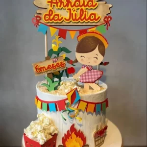 Arquivo digital de topo de bolo Arraiá para imprimir no formato Studio, ideal para festas juninas e comemorações típicas.