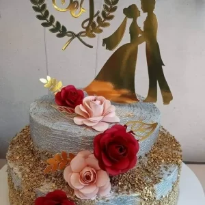 Topo de Bolo Casal de Noivos Studio para festa de aniversário e decoração temática