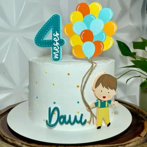 Arquivo digital de topo de bolo com balão masculino no formato Studio, ideal para festas infantis e decoração temática divertida.