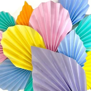 Topo de Bolo Folhas Studio para festa de aniversário e decoração temática