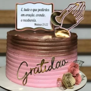 Topo de bolo Gratidão para imprimir, ideal para festa de aniversário, celebrações e decoração temática elegante.