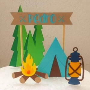 Tema Topo de Bolo Acampamento Studio para festa infantil temática