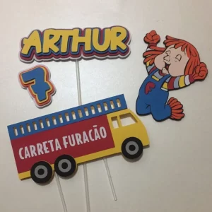 Topo de Bolo Carreta Furacão Studio para festa de aniversário e decoração temática