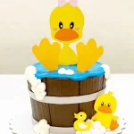 Topo de Bolo Patinho Colorido Studio