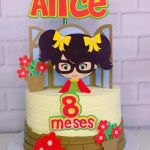 Topo de Bolo da Chiquinha Studio para festa de aniversário e decoração temática