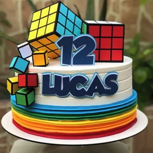 Topo de Bolo Cubo Mágico Studio para festa infantil temática