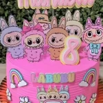 Decoração Topo de Bolo Labubu Studio