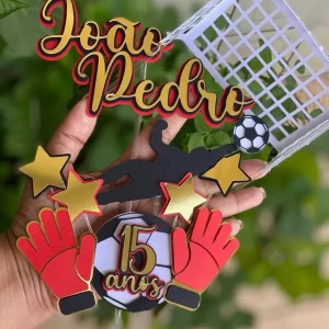 Arquivo de corte Topper de Bolo Futebol para Imprimir Studio, ideal para decoração de festa infantil temática futebol.