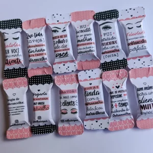 Embalagem balas sobrancelhas em PDF e PNG para decoração para imprimir e lembrancinhas.